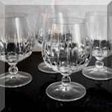 G01. Set of 4 crystal snifters. 